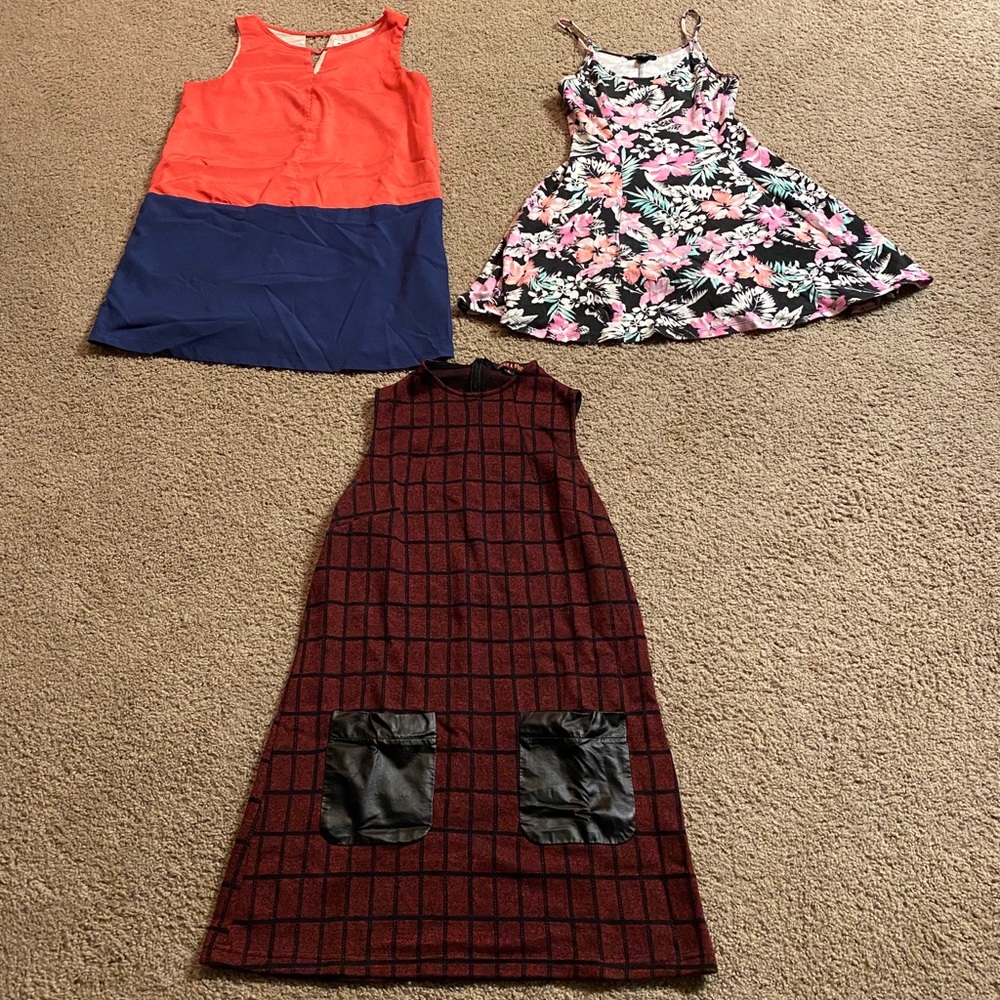 Size Large Summer Dress Bundle